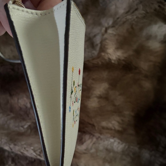 kate spade Wristlet with Floral Logo - Picture 8 of 9